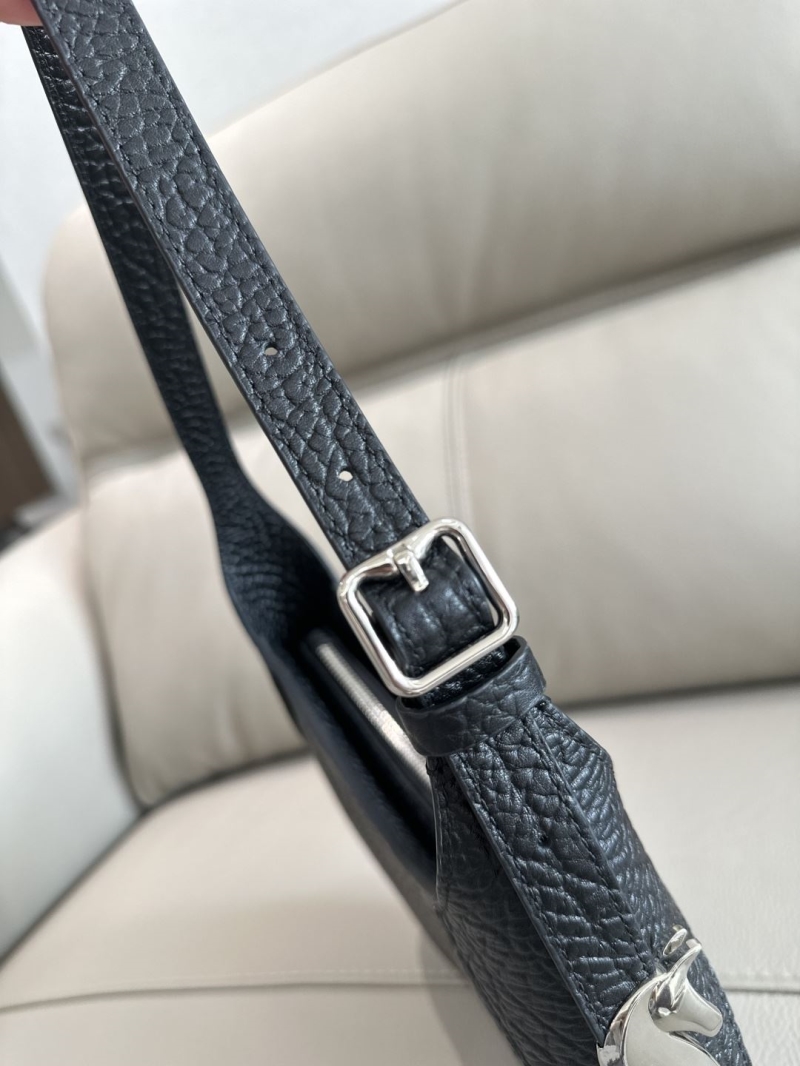 Bv*b*rry hobo bags